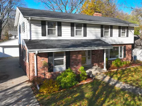 5521 N Lydell, Glendale, WI 53217