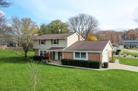 5902 Sugarbush, Greendale, WI 53129
