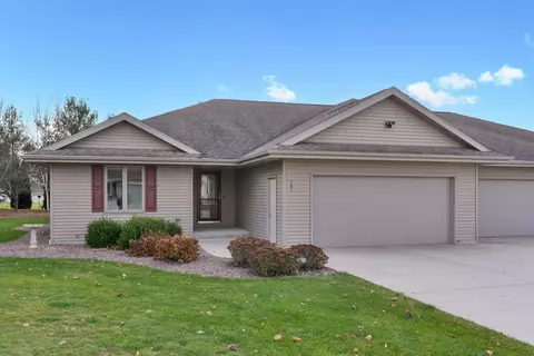 701 Wren, Howards Grove, WI 53083