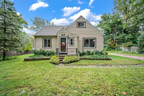 5440 S 30th, Greenfield, WI 53221