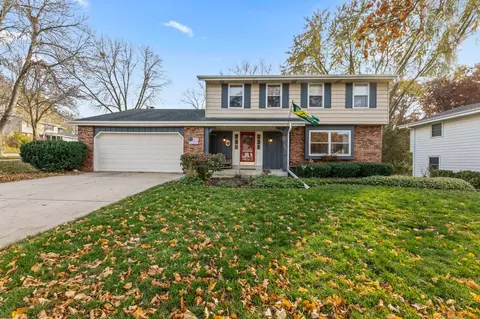 401 Cambridge, Waukesha, WI 53188