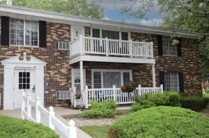 111 Heidel #6, Thiensville, WI 53092