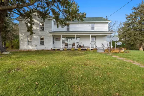 w2550 Springfield Road, Geneva, WI 53147
