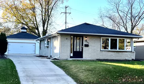 3609 S 88th, Milwaukee, WI 53228