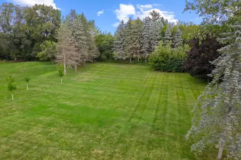 Lt16 River Vista, Cedarburg, WI 53012
