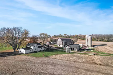 12323 304th, Trevor, WI 53179