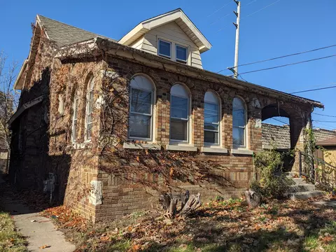 2239 N 56th, Milwaukee, WI 53208