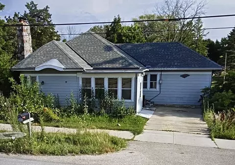 16035 W Capitol, Brookfield, WI 53005