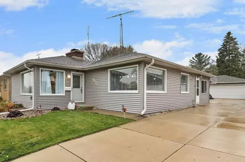 6022 47th, Kenosha, WI 53142