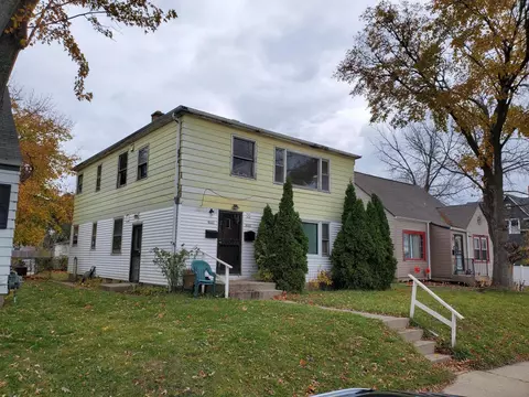 4925 N 20th #4927, Milwaukee, WI 53209