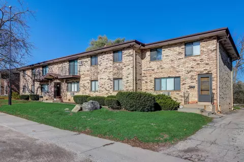10450 W Fond Du Lac #10460, Milwaukee, WI 53224