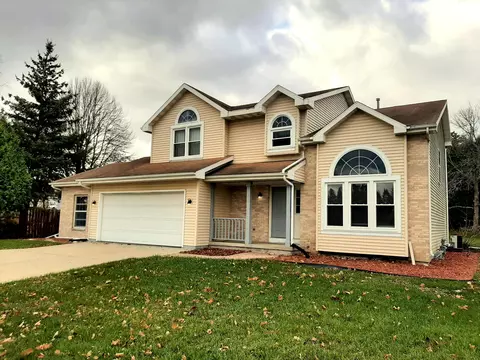 504 Benton, Watertown, WI 53094