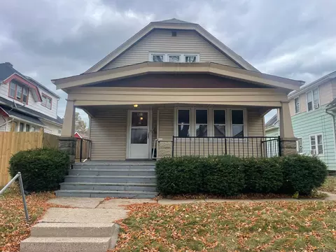 2142 S 33rd, Milwaukee, WI 53215