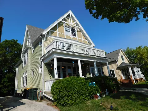 1537 S 82nd #1539, West Allis, WI 53214