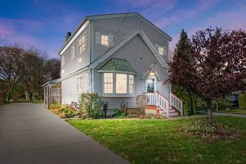 8133 N Teutonia, Brown Deer, WI 53209