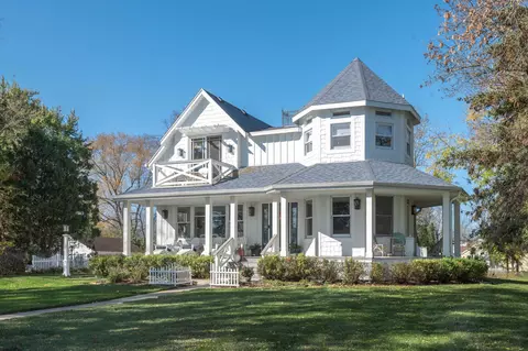 538 Lac La Belle, Lac La Belle, WI 53066