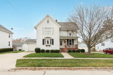 618 Dayton, Mayville, WI 53050