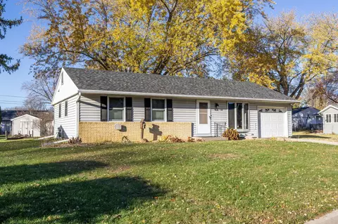 408 11th, Onalaska, WI 54650
