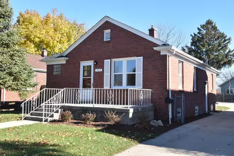 1515 Cleveland, Racine, WI 53405