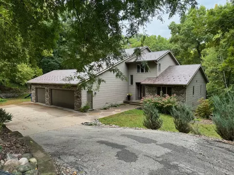 3028 Wild Rose, Onalaska, WI 54650