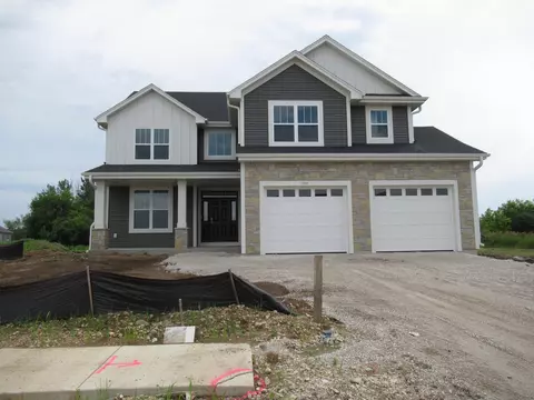 1209 Green Tree, Oconomowoc, WI 53066