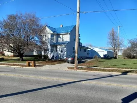 624 E Decker, Viroqua, WI 54665