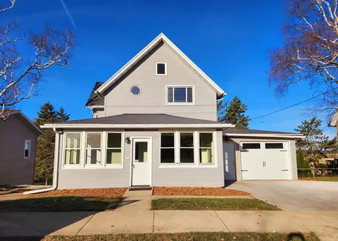 533 N Main, Juneau, WI 53039