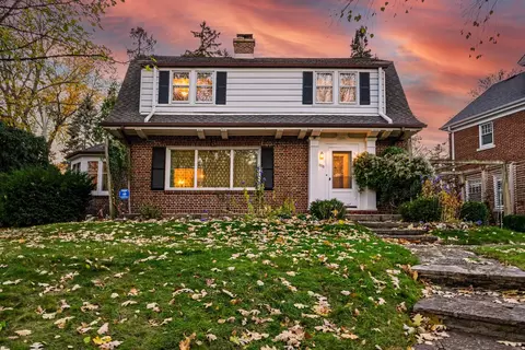1919 Martha Washington, Wauwatosa, WI 53213