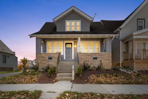 3855 E Pulaski, Cudahy, WI 53110
