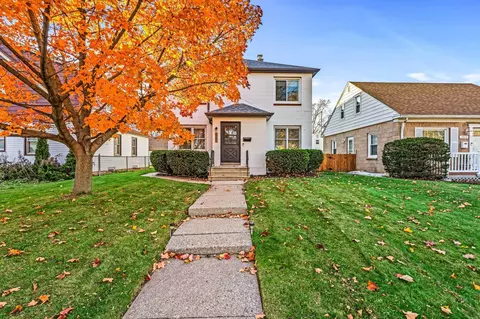 3625 S Whitnall, Milwaukee, WI 53207