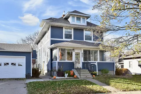 421 4th, Winona, MN 55987