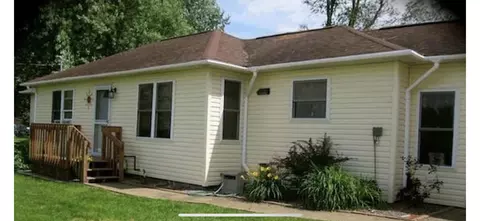 2015 Commercial, Bangor, WI 54614
