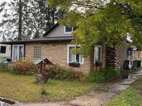 w8005 Dutton Road, Amberg, WI 54102