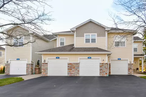 781 Hillview #47-02, Geneva, WI 53147