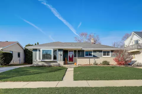 5865 S Illinois, Cudahy, WI 53110