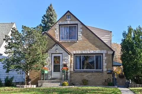 3048 S 39th, Milwaukee, WI 53215