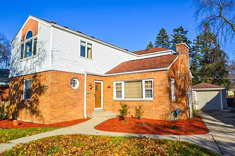 2836 N 67th, Milwaukee, WI 53210