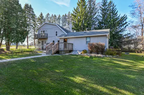 590 Decorah, Trenton, WI 53095