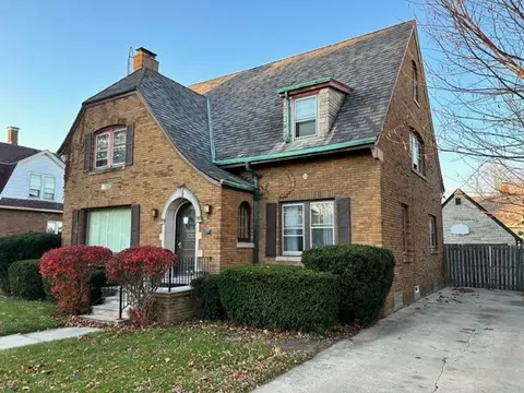 2404 73rd, Kenosha, WI 53143