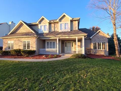 n54w17414 Walnut Way, Menomonee Falls, WI 53051
