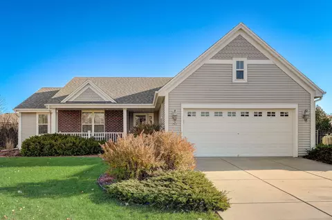 751 N Sandy, Elkhorn, WI 53121