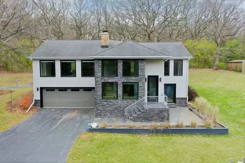 w296n471 Blodwen, Delafield, WI 53188