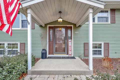 1722 Plainwood, Wilson, WI 53081