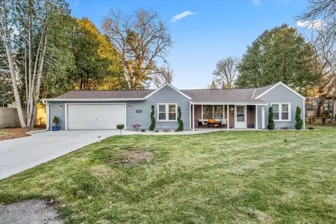 n53w37191 Wilson, Oconomowoc, WI 53066