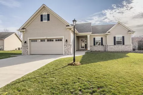 797 Meadowgate, Waterford, WI 53185