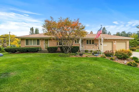 w136n7137 Claas, Menomonee Falls, WI 53051