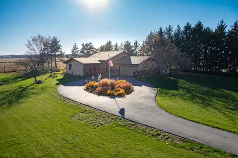 14715 Durand, Yorkville, WI 53182