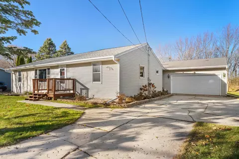 1302 Wisconsin, New Holstein, WI 53061