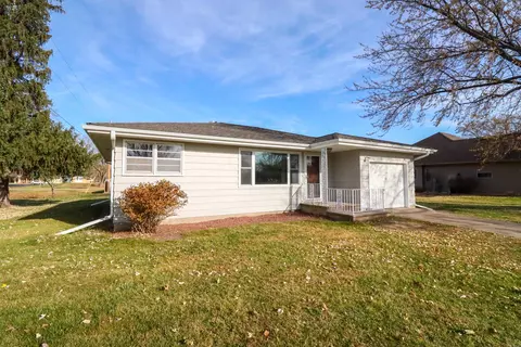 602 Dauphin, Campbell, WI 54603