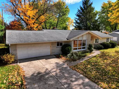 240 Chapel, Burlington, WI 53105
